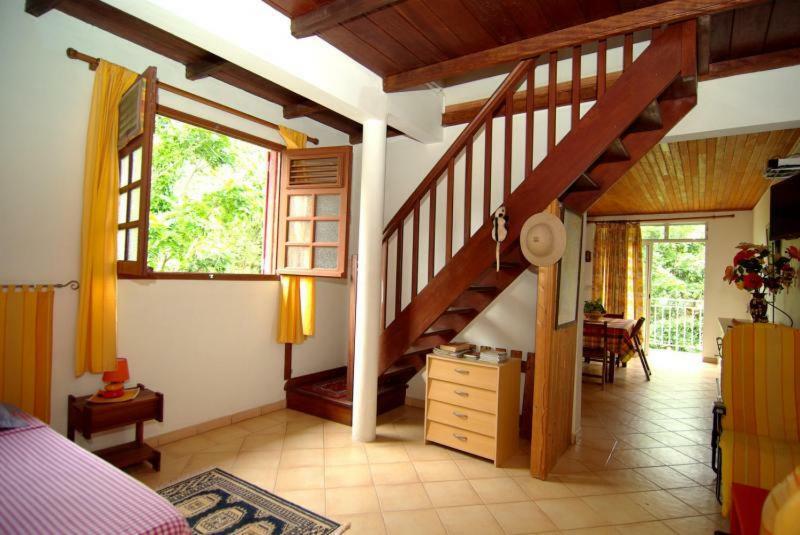 Chez Rosy Apartment Льо Робер Екстериор снимка